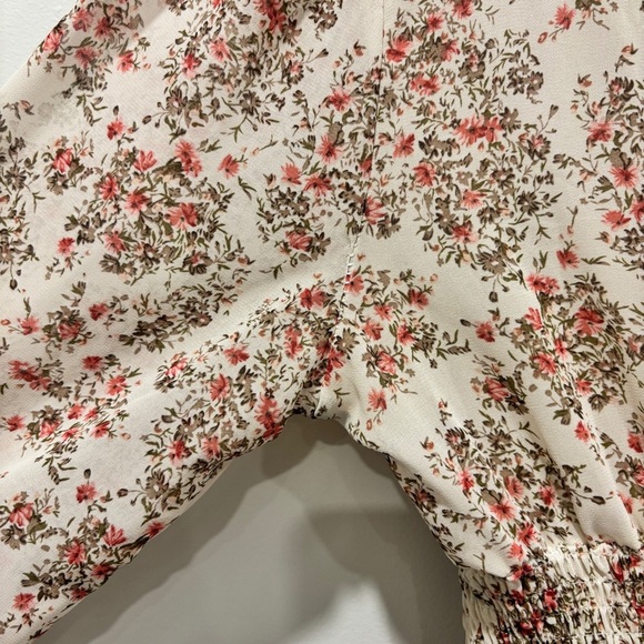 Vintage Cream and Pink Bishop Sleeve Sundress - Picture 11 of 12